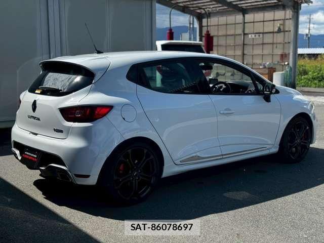 Renault LUTECIA 2014-06 2447967-9