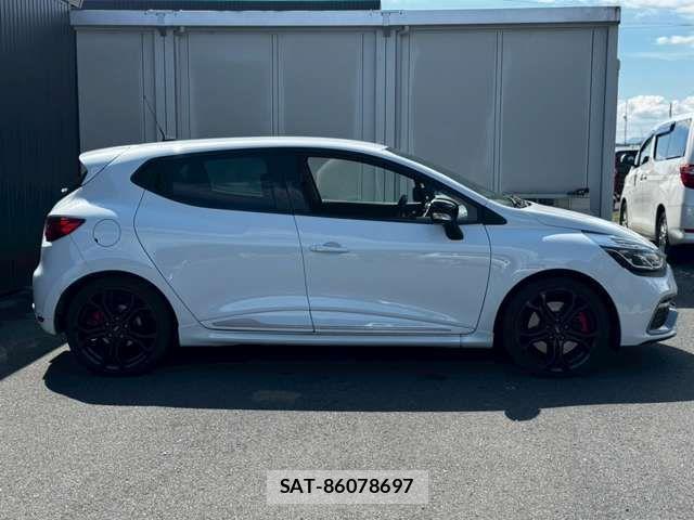 Renault LUTECIA 2014-06 2447967-8