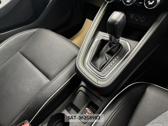 Renault LUTECIA 2022-06 2675308-13