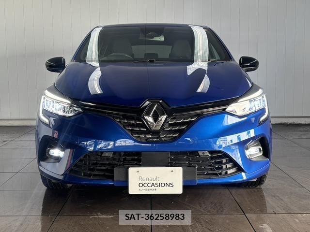 Renault LUTECIA 2022-06 2675308-14