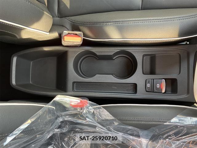 Renault LUTECIA 2021-02 3385212-21