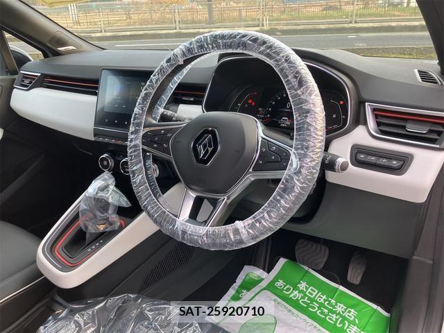 Renault LUTECIA 2021-02 3385212-5