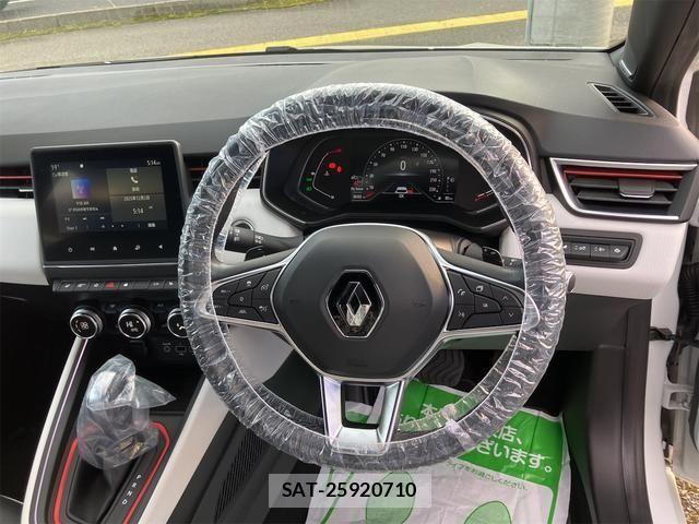Renault LUTECIA 2021-02 3385212-6