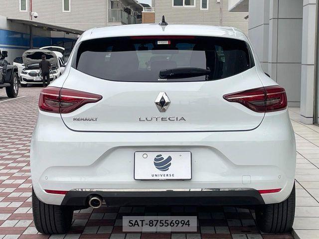 Renault LUTECIA 2022-12 4330111-13