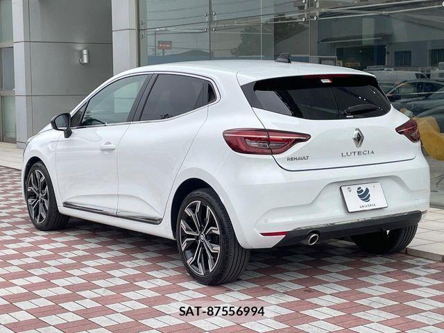 Renault LUTECIA 2022-12 4330111-18