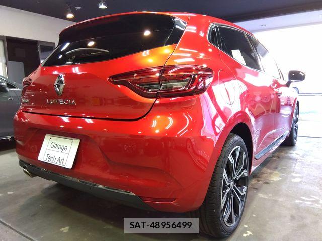 Renault LUTECIA 2024-02 6247030-7