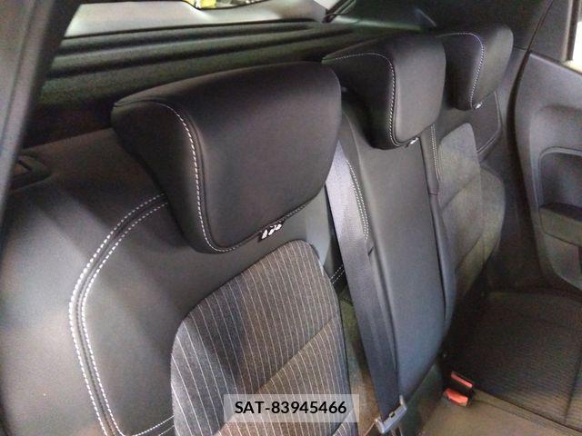 Renault LUTECIA 2023-02 6247029-11