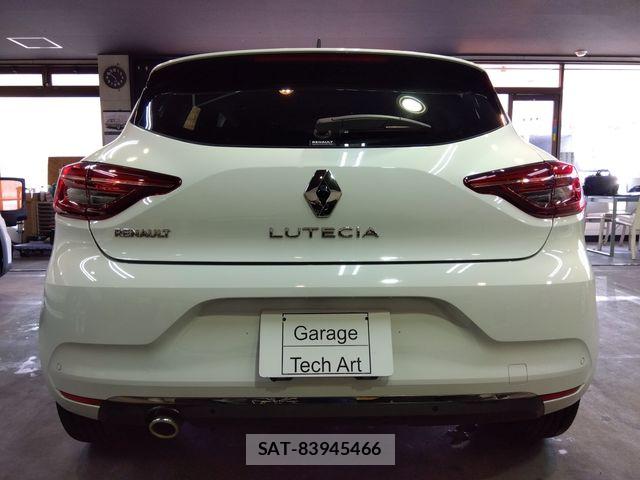 Renault LUTECIA 2023-02 6247029-2