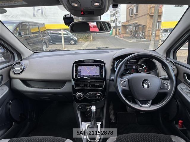 Renault LUTECIA 2019-11 6614444-14