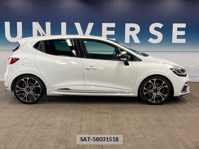 Renault LUTECIA 2017-06 6816900-18