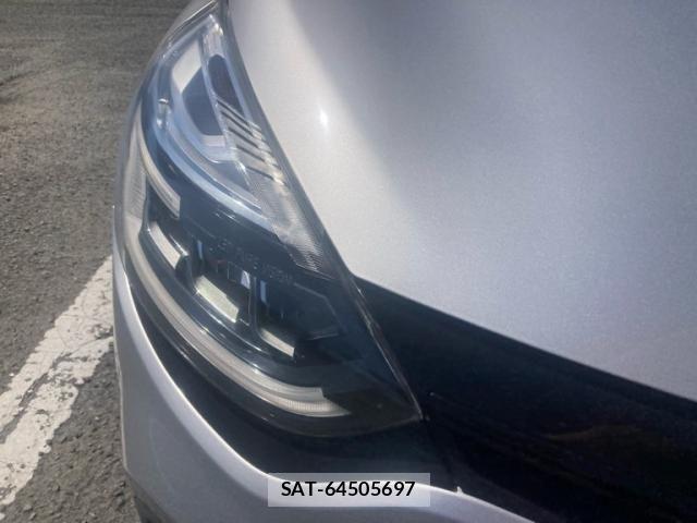 Renault LUTECIA 2018-11 6997727-1
