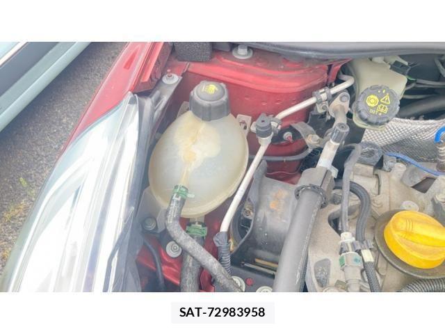 Renault LUTECIA 2018-05 7252121-15