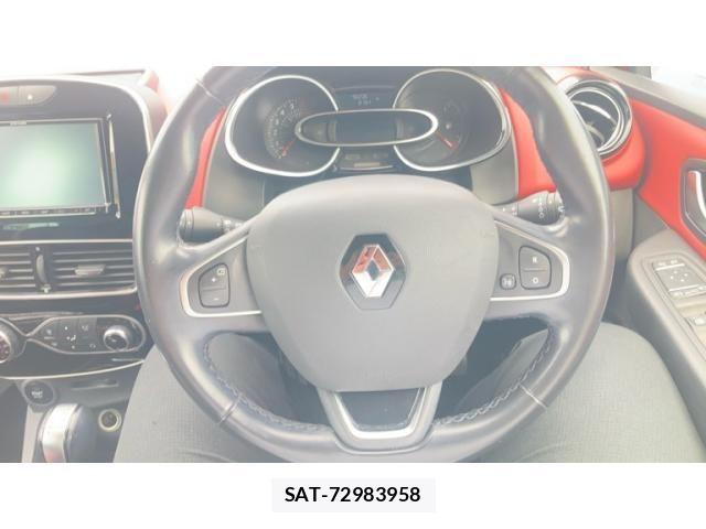 Renault LUTECIA 2018-05 7252121-4