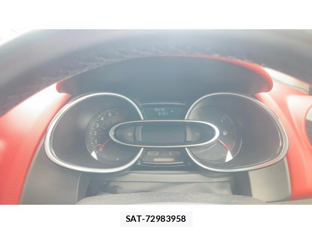 Renault LUTECIA 2018-05 7252121-5
