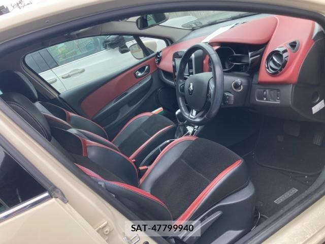 Renault LUTECIA 2017-09 7329725-10