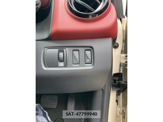 Renault LUTECIA 2017-09 7329725-15