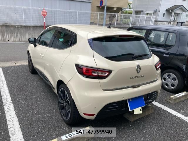 Renault LUTECIA 2017-09 7329725-5