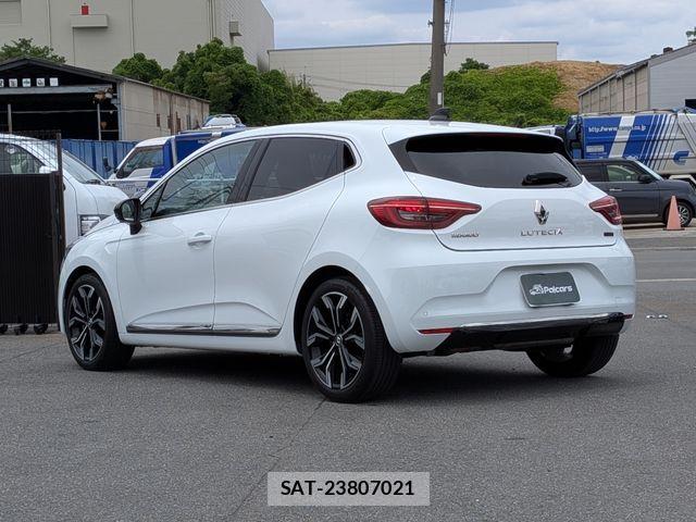 Renault LUTECIA 2024-06 7329726-23