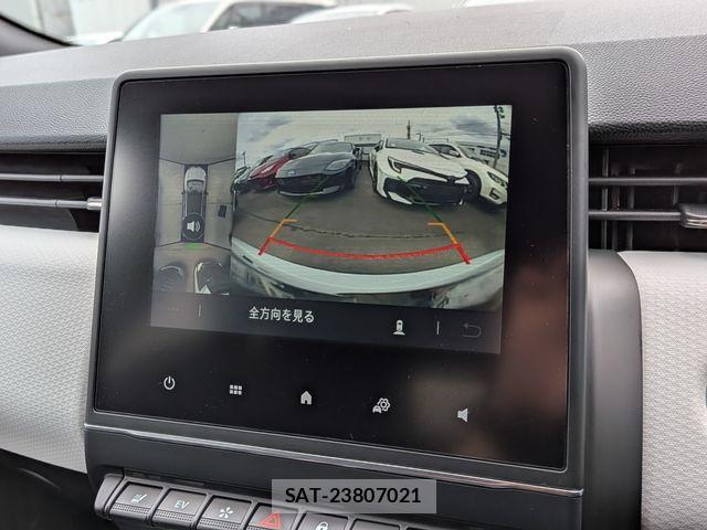 Renault LUTECIA 2024-06 7329726-4