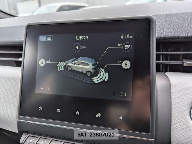 Renault LUTECIA 2024-06 7329726-7