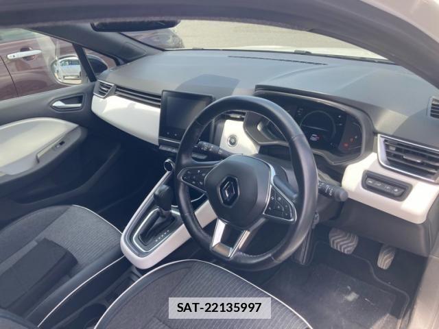 Renault LUTECIA 2023-02 7329722-12