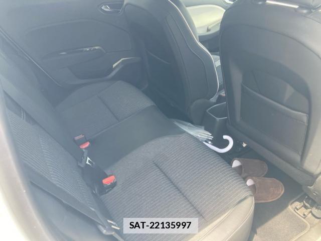 Renault LUTECIA 2023-02 7329722-14