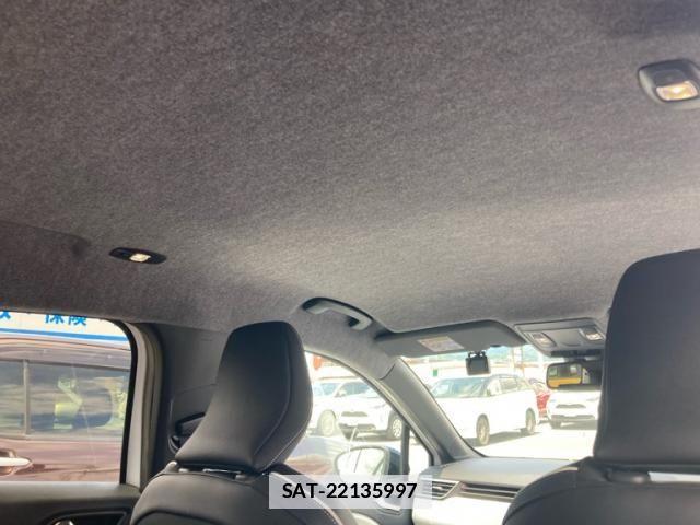 Renault LUTECIA 2023-02 7329722-15