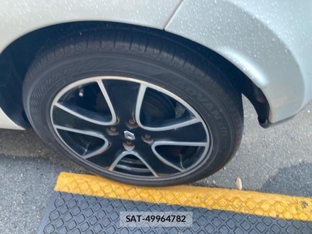 Renault LUTECIA 2015-06 7359590-17