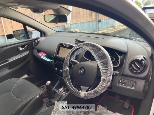 Renault LUTECIA 2015-06 7359590-3
