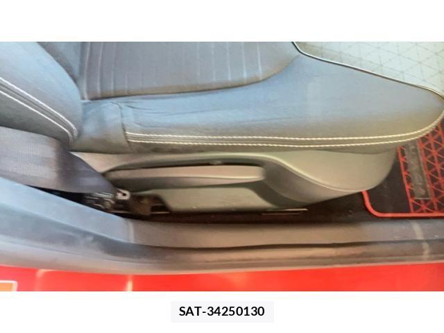 Renault LUTECIA 2013-07 7393860-11