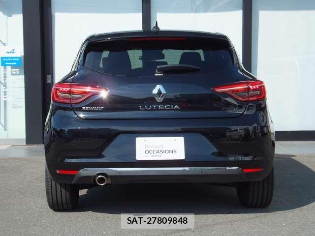 Renault LUTECIA 2023-05 7457302-5