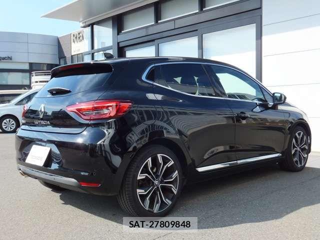 Renault LUTECIA 2023-05 7457302-7