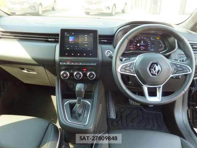 Renault LUTECIA 2023-05 7457302-8