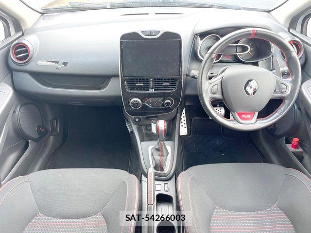 Renault LUTECIA 2018-01 7502587-1