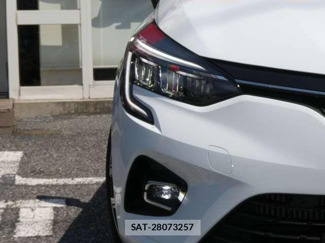 Renault LUTECIA 2020-11 7502586-16