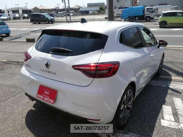 Renault LUTECIA 2020-11 7502586-18