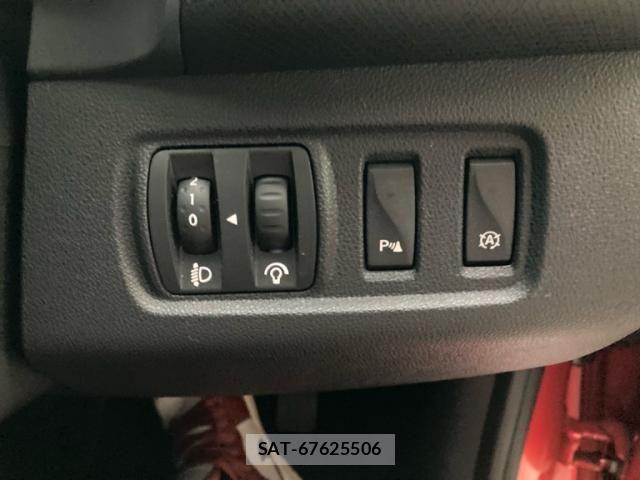 Renault LUTECIA 2016-09 7509873-17