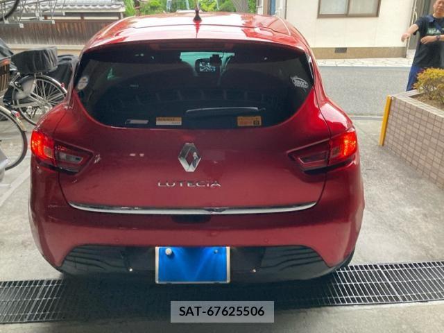 Renault LUTECIA 2016-09 7509873-3