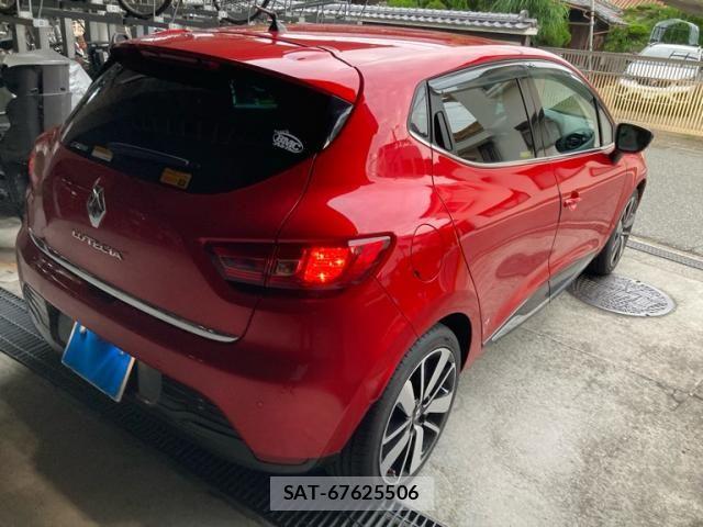 Renault LUTECIA 2016-09 7509873-4
