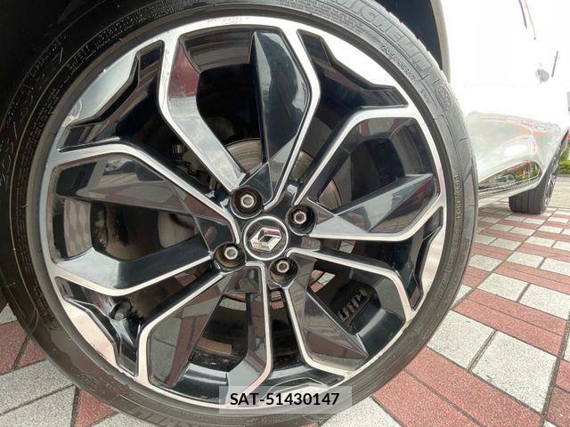Renault LUTECIA 2018-03 7502589-12