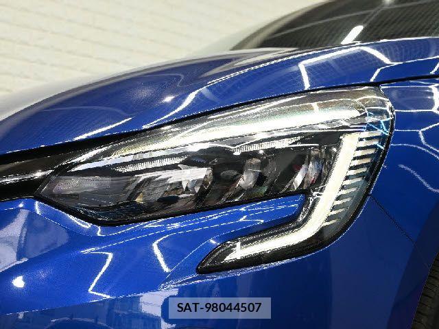 Renault LUTECIA 2021-06 7502585-17