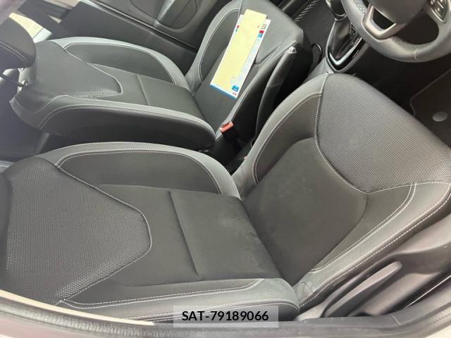 Renault LUTECIA 2017-11 7619553-13