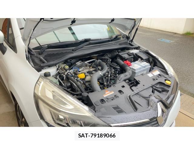 Renault LUTECIA 2017-11 7619553-21
