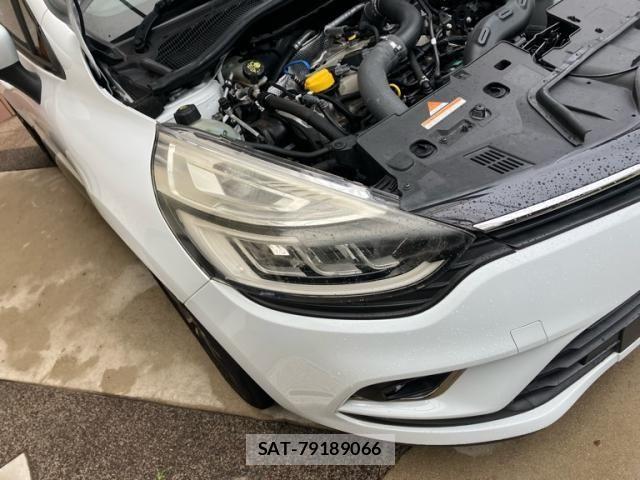Renault LUTECIA 2017-11 7619553-23
