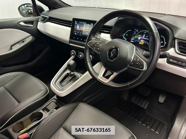 Renault LUTECIA 2023-06 7788727-1