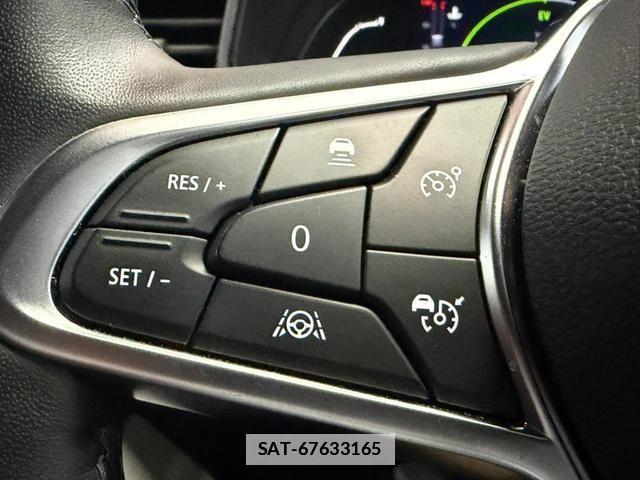 Renault LUTECIA 2023-06 7788727-7
