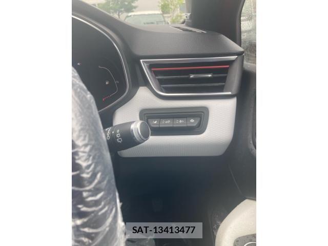 Renault LUTECIA 2020-10 7879150-13