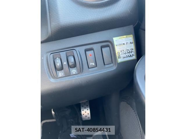 Renault LUTECIA 2014-09 7903308-14