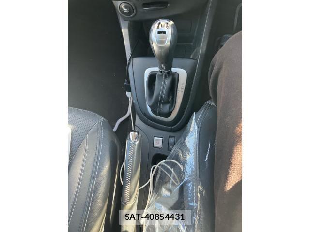Renault LUTECIA 2014-09 7903308-18