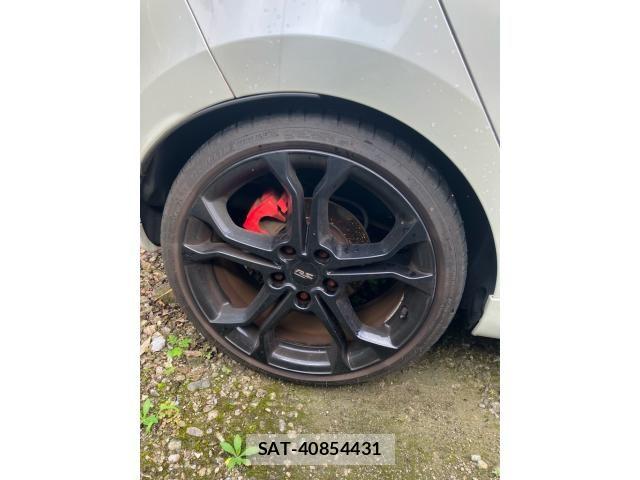 Renault LUTECIA 2014-09 7903308-4